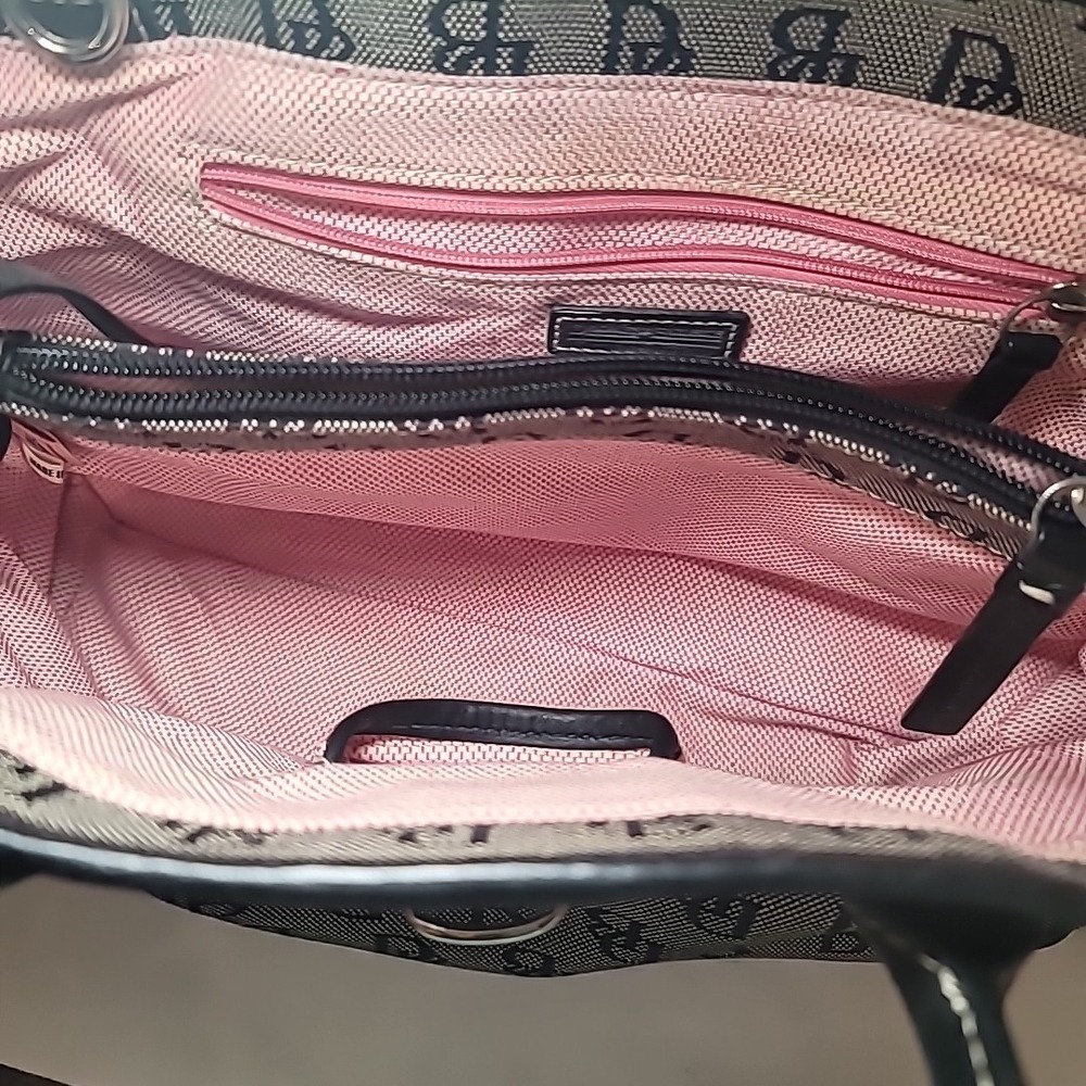 DOONEY & BOURKE Gray and Black Silver Buckle Signature Satchel Purse - Picture 3 of 9